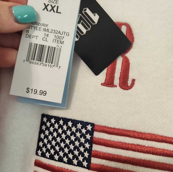 NWT American sweatshirt - Picture 3 of 5
